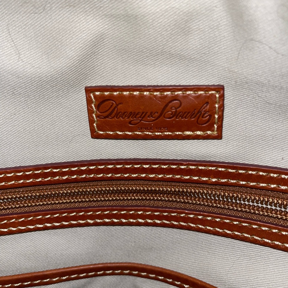 Cubs dooney and bourke backpack and wallet - Picture 9 of 10